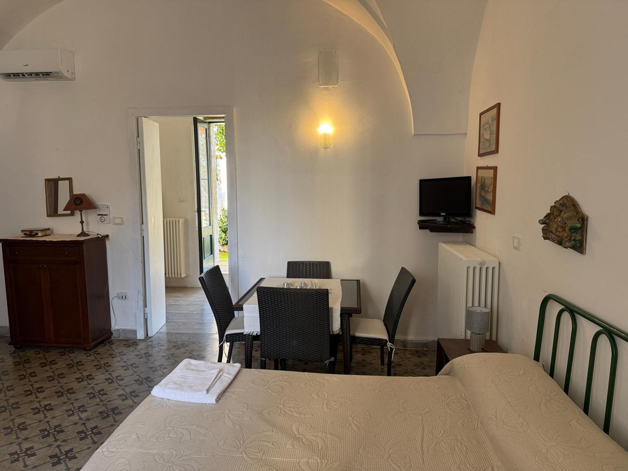 Apartamento Residenza Storica Parco Lanoce Poggiardo Exterior foto